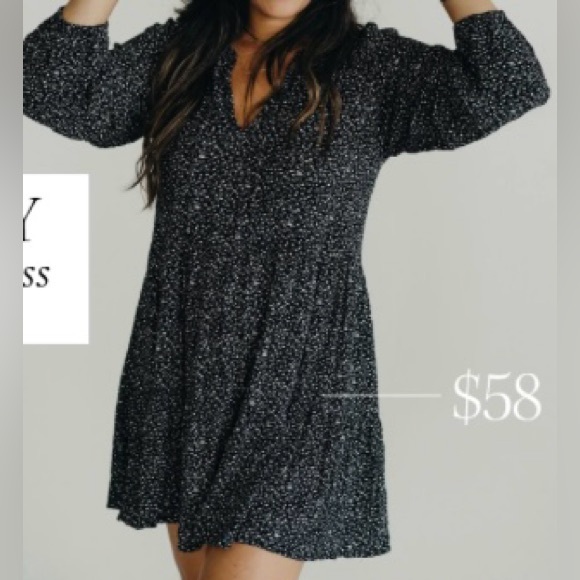 Emily Tiered Dress - Picture 2 of 7